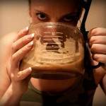 bea cafea (http://dailyshotofcoffee.com)