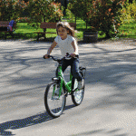 copil-pe-bicicleta