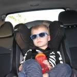 copil in masina (www.familylifeinlv.com)