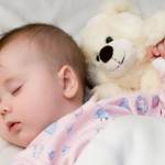 copil care doarme